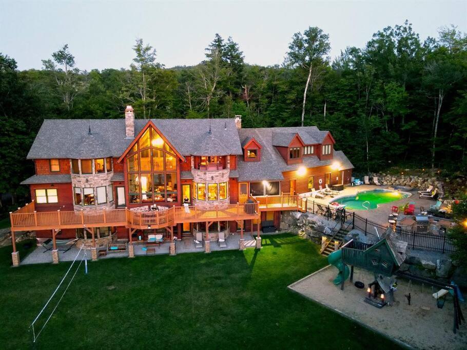 The Glen House -9 Bdrm Estate Sleep 26 Movie Theater,Pool,Golf,Ski Newry Exterior photo